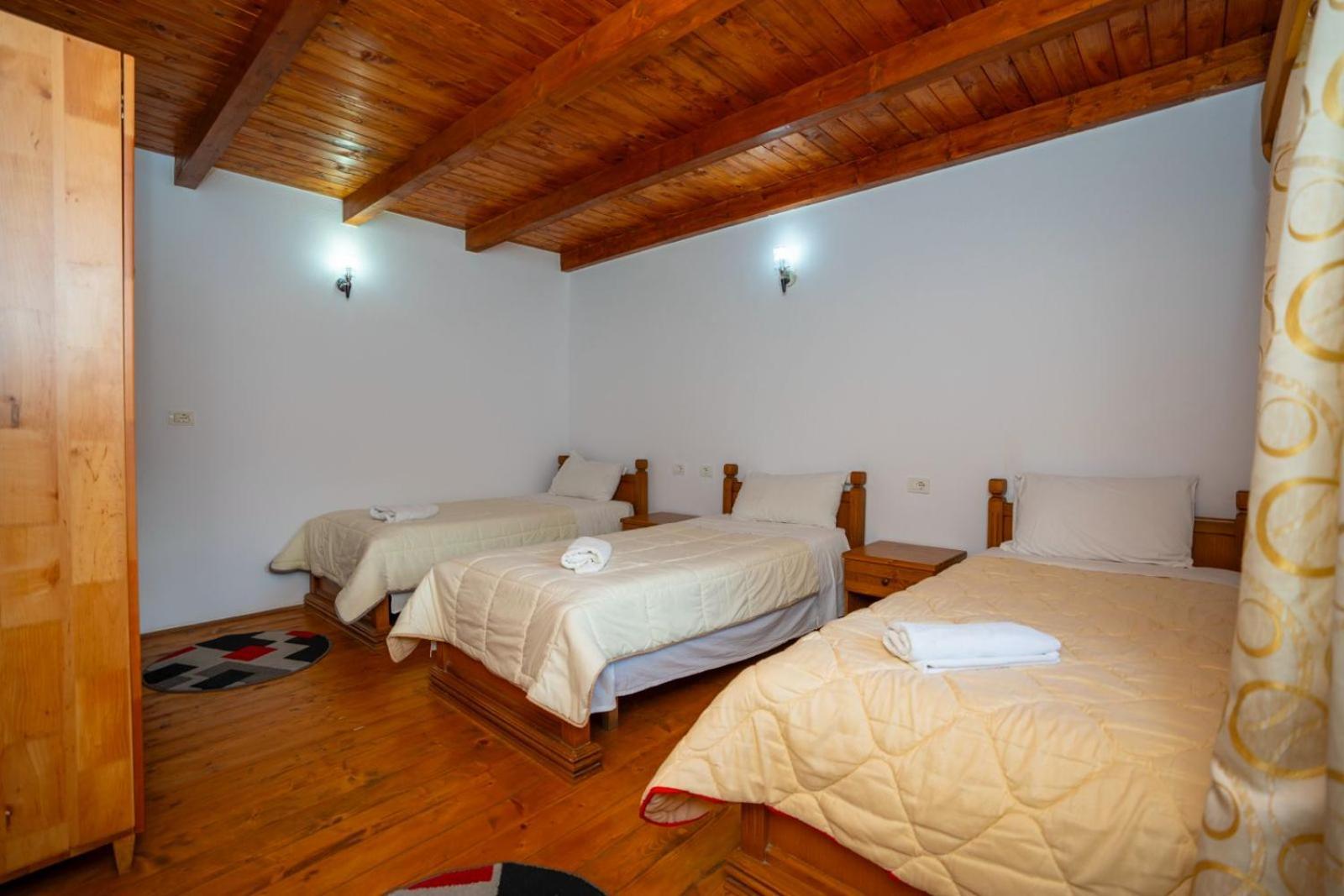 Bujtina Berishta Theth Hotel Buitenkant foto