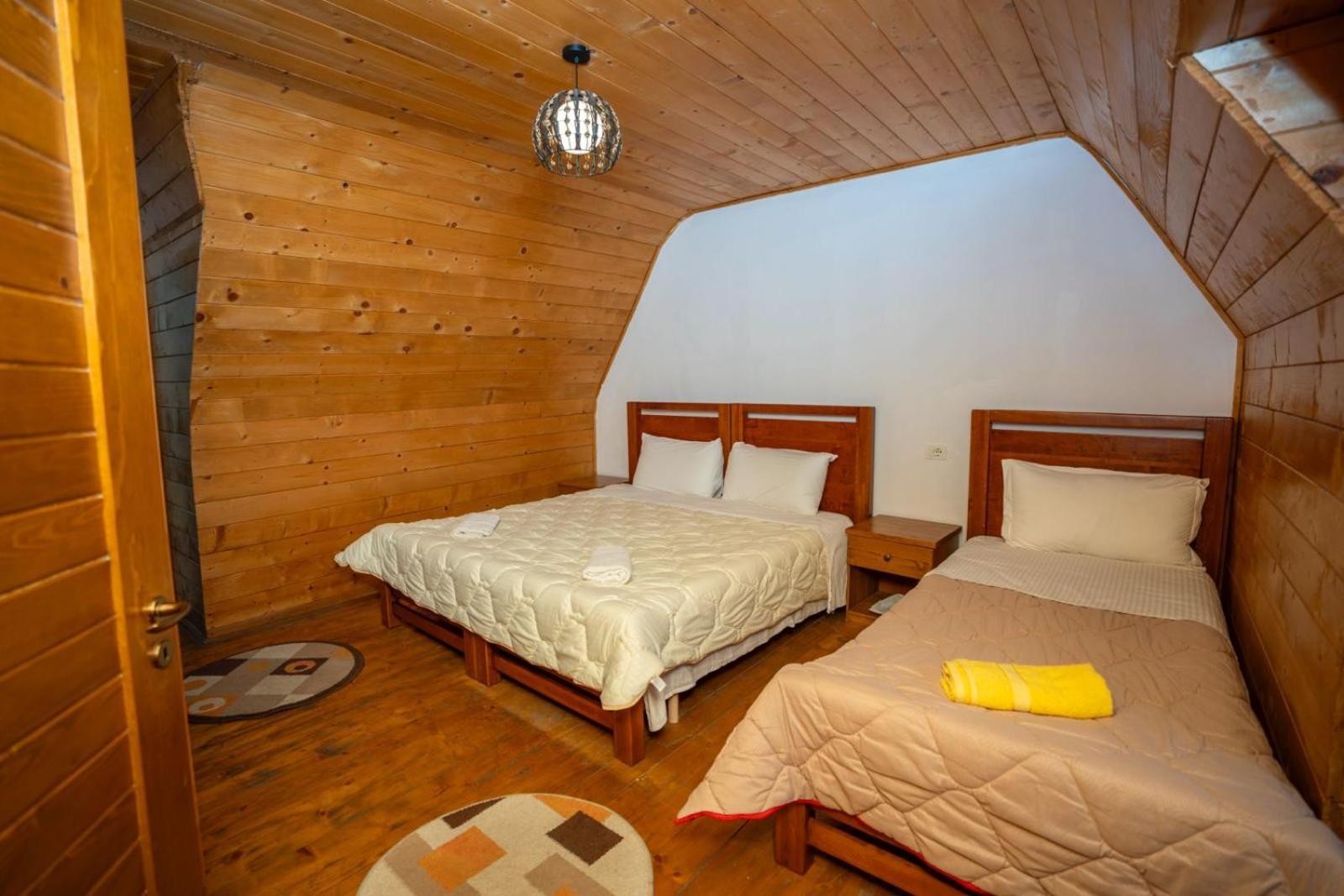 Bujtina Berishta Theth Hotel Buitenkant foto
