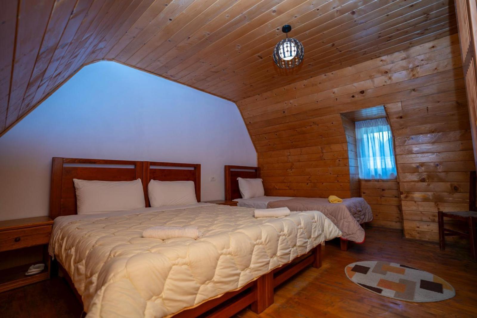 Bujtina Berishta Theth Hotel Buitenkant foto